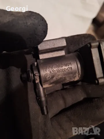 Вакуум клапан за Mercedes C270 CDI A2038000178