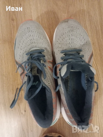 Мъжки Маратонки Asics 42.5, снимка 2 - Маратонки - 52673067