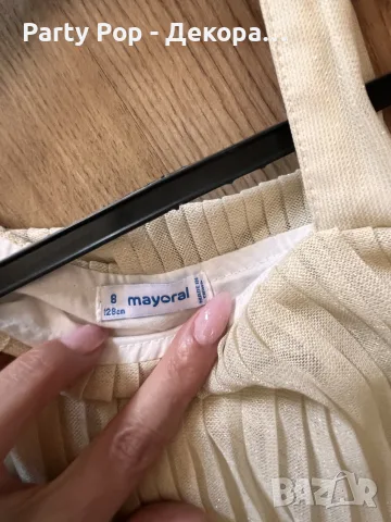Рокли Mayoral 128 - 2бр, снимка 2 - Детски рокли и поли - 56056456
