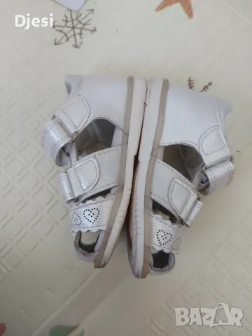 Детски сандали, снимка 4 - Детски сандали и чехли - 50028986