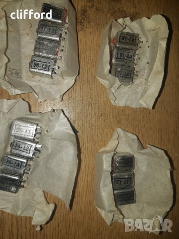 Резистори,бобини,микрофони,стабилизатори,транзистори,стартери., снимка 14 - Друга електроника - 42473905