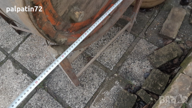 Дървено буре със стойка, снимка 4 - Антикварни и старинни предмети - 53060071