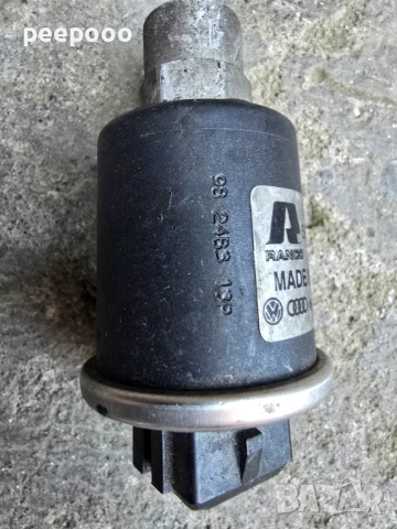 Датчик/прекъсвач налягане за Ауди А3 Голф 4 Сеат Шкода Audi A3 8L Golf 4 Seat Skoda 1H0 959 139B, снимка 2 - Части - 50769844