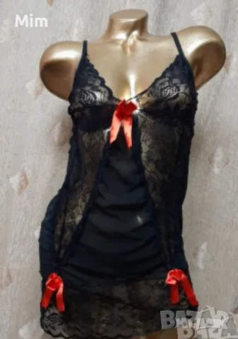 S/M Черна дантелена нощничка 