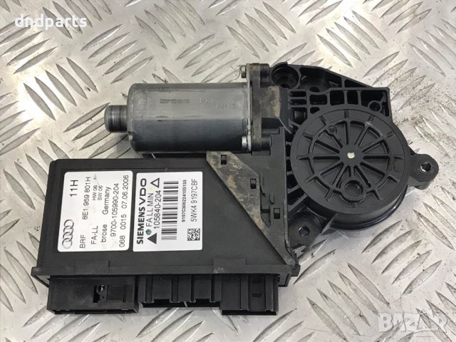 Предно ляво моторче стъклоповдигач Audi,A4,2006г.