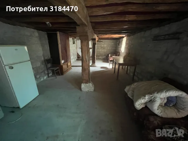  КЪЩА С ГОЛЯМ ДВОР В СЕЛО ИЗБУЛ   , снимка 10 - Къщи - 56040065