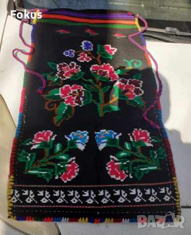 Неземно красива стара вълнена кичеста престилка за носия - Находка, снимка 10 - Антикварни и старинни предмети - 53579366