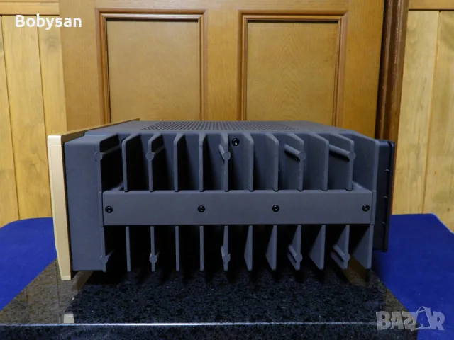 Accuphase P-4200 Перфектно състояние, снимка 4 - Ресийвъри, усилватели, смесителни пултове - 55949210