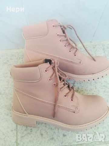 Зимни ботита, снимка 5 - Дамски боти - 39030127