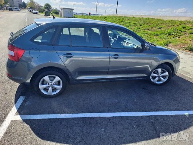 Шкода Рапид 1,6 TDI, снимка 6 - Автомобили и джипове - 51483136