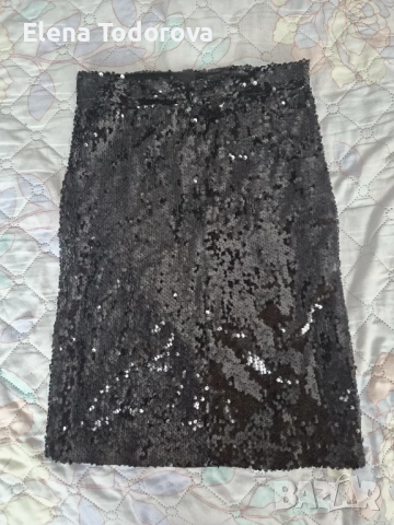Черна пола с пайети, снимка 2 - Поли - 52882970
