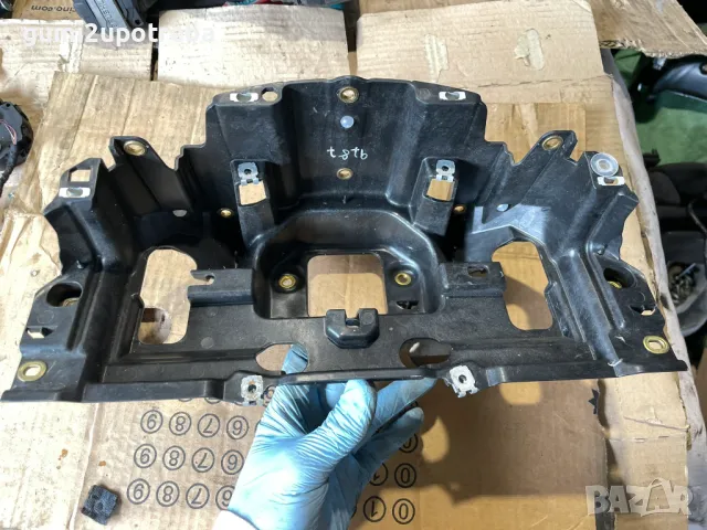 Конзола Рамка Километраж 7P5858277 Porsche Cayenne 3.0D 92A/2012 245к.с., снимка 3 - Части - 50317948