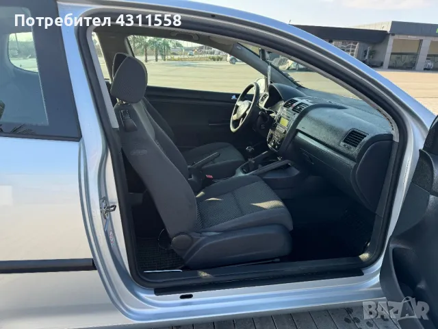 VW Golf 5 , снимка 10 - Автомобили и джипове - 49149919