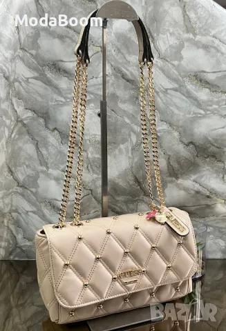 Guess дамски чанти Различни цветове , снимка 2 - Чанти - 48910302