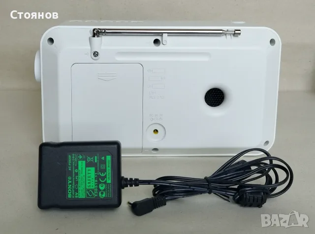 Дигитално радио Sony XDR-S60DBP (DAB / DAB+ / FM), снимка 4 - Радиокасетофони, транзистори - 56103387