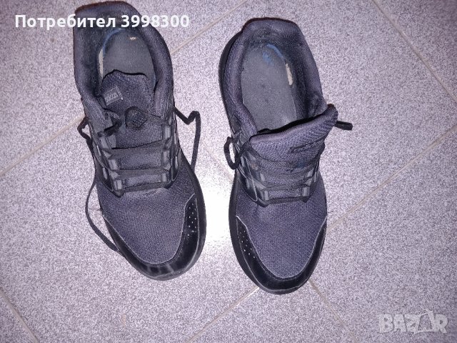 Пролетни обувки Adidas 45 и 1/3, снимка 3 - Маратонки - 44414050