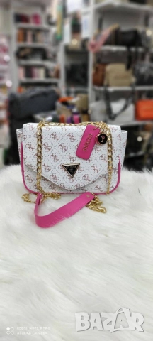 чанти guess, снимка 7 - Чанти - 51455219