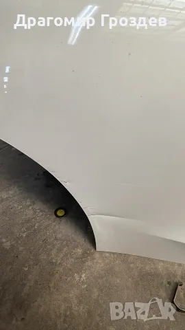 Необорудвана задна дясна врата за Renault Clio VI / Рено Клио 6 (след 2026 г.), снимка 2 - Части - 55784100