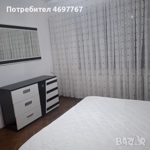 Отдава се под наем двустаен, напълно обзаведен, среден апартамент в топ център, в близост до Билла., снимка 2 - Апартаменти - 52957464