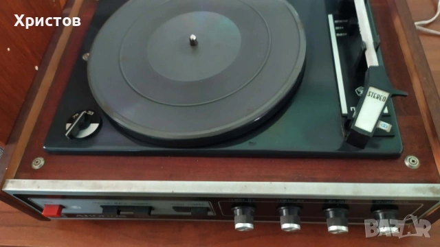 Грамофон с Тонколони ОТ МИНАЛОТО в много добро състояние ОТЛИЧНО работещ, снимка 4 - Колекции - 53799623