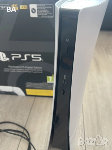 Продавам Playstation 5 Digital Edition 1TB - Дефектен, снимка 2 - PlayStation конзоли - 55941605