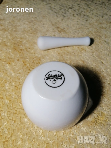 Порцеланово хаванче с пестик, снимка 4 - Сервизи - 53609257