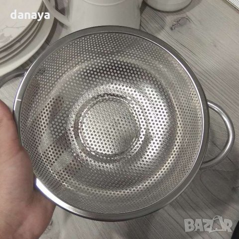 2688 Малък метален гевгир с дръжки, 19см, снимка 3 - Други - 35671815