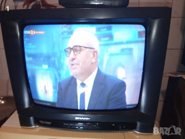 Телевизор Sharp, снимка 2 - Телевизори - 52372386