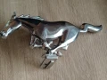 ОРИГИНАЛНА емблема за решетка на Ford Mustang от 1967г., снимка 3