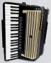 Продавам Акордеон HOHNER IMPERATOR IV, снимка 2