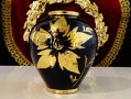 Порцеланова ваза,злато,кобалт,ръчно рисувана. , снимка 1