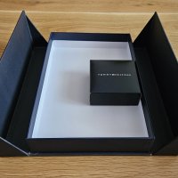 Луксозна кутия Tommy Hilfiger 29х18х3 см, снимка 2 - Други - 44448904