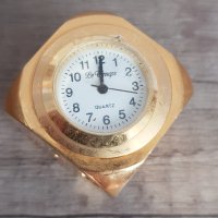Миниатюрен кварцов часовник " LE TEMPS"-зарче, снимка 3 - Антикварни и старинни предмети - 41922250