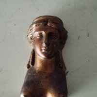 месингова апликация-женско лице, снимка 1 - Други ценни предмети - 41819125