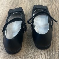Черни детски изкуствена кожа почти нови елегантни и официални обувки, снимка 3 - Детски обувки - 42533619