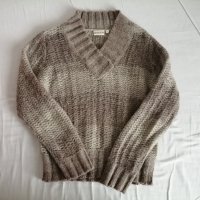 Succo дамски пуловер с V-образно деколте р-р S, снимка 1 - Блузи с дълъг ръкав и пуловери - 41001237