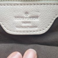 Louis Vuitton кожена чанта, снимка 17 - Чанти - 39829093