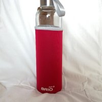 Стъклена бутилка за вода с червен термокалъф Brio Active 650 мл, снимка 2 - Други стоки за дома - 41484536