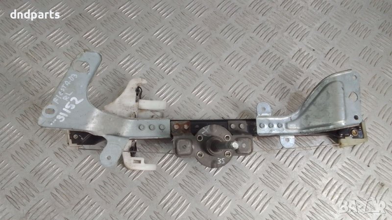 Стъклоповдигач Ford Fiesta 2003г.(заден ляв)	, снимка 1