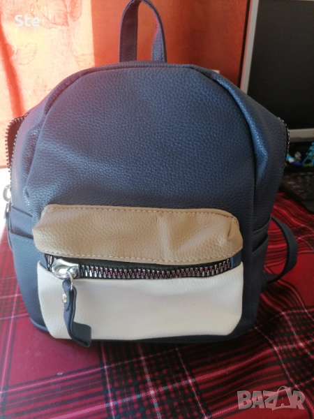 Нова синя дамска раница, снимка 1