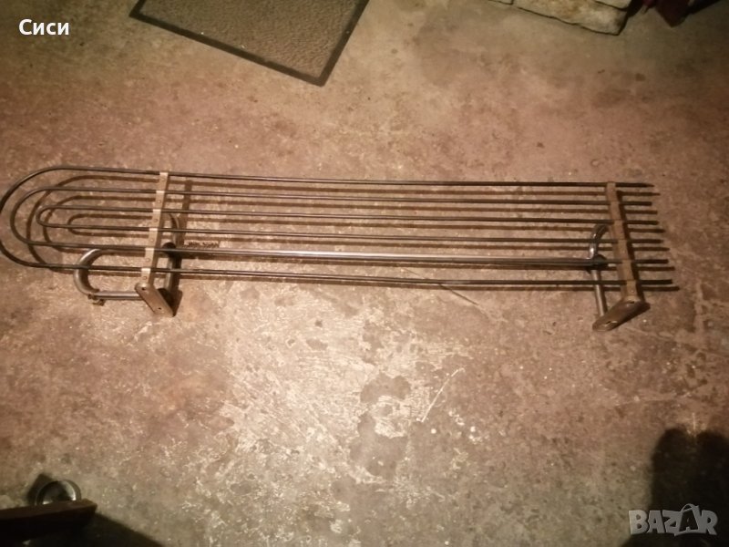 Стара метална закачалка, снимка 1