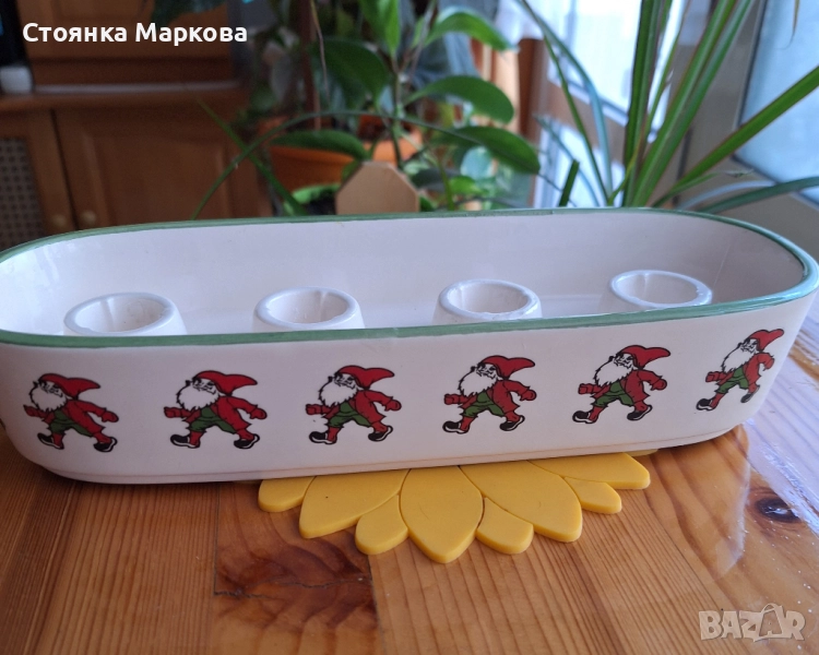 Порцеланов Коледен Свещник, снимка 1