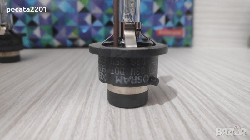 Продавам - 1 бр. нова ксенонова крушка D2S и 2 бр. употребявани, снимка 1