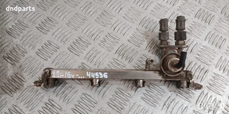 Горивна рейка Opel Corsa B 1.2i 16v 1998г.	, снимка 1