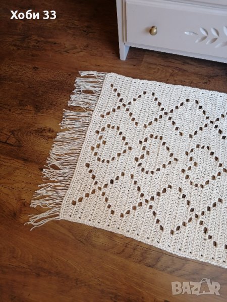 килимче изработено на една кука, снимка 1