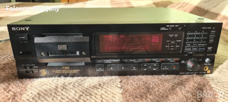 Sony DTC 77 es, снимка 1