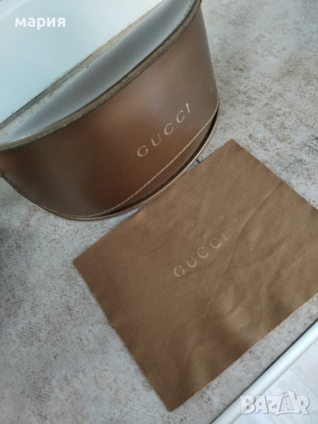 Оригинална кутия с кърпичка за слънчеви очила Gucci, снимка 1