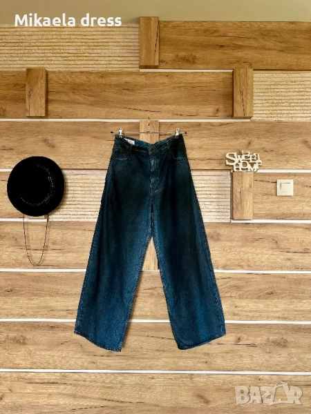 Промазани дънки Bershka в син цвят.  Свържете се с мен за още подробности., снимка 1