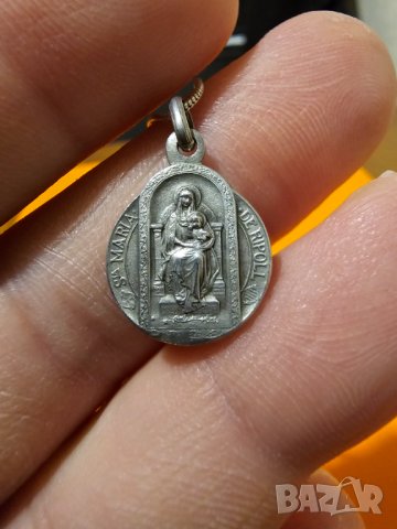 Сребърно синджирче със старинен сребърен медальон  с Исус Христос и Дева Мария   носете го  за да ви, снимка 2 - Колиета, медальони, синджири - 41795623