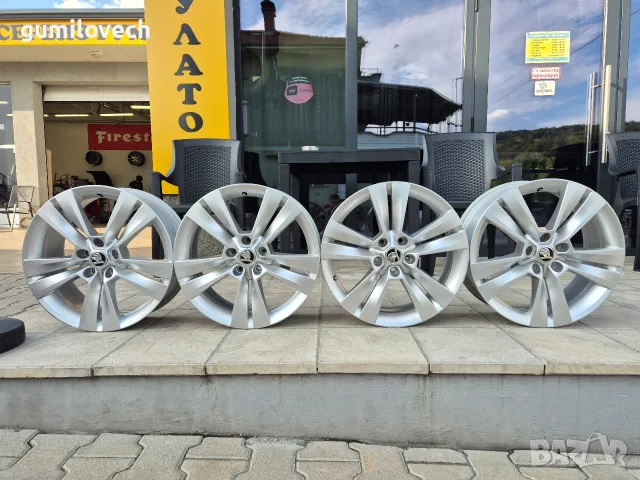 Оригинални Джанти Шкода Karoq 18 цола 5×112, снимка 2 - Гуми и джанти - 56260442